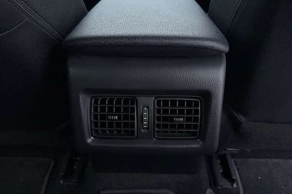 2019 Toyota Camry Ascent ASV70R