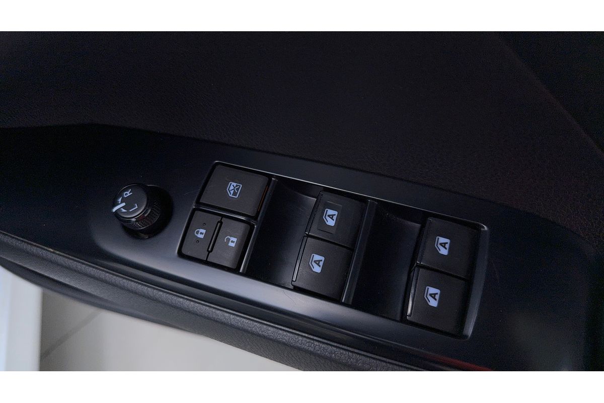 2019 Toyota Camry Ascent ASV70R