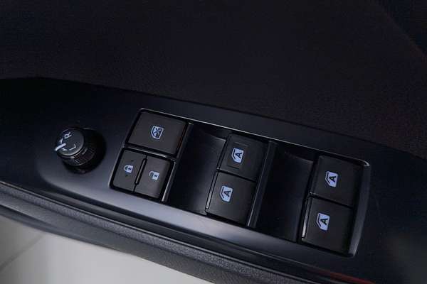 2019 Toyota Camry Ascent ASV70R