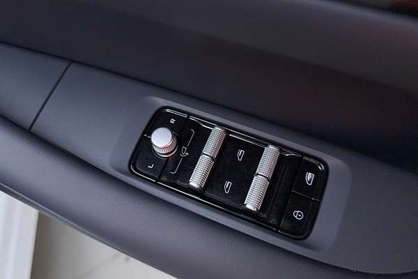 2025 Geely EX5 Complete E245