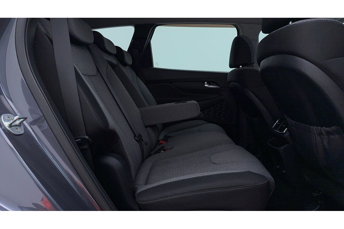 2021 Hyundai Santa Fe Active TM.V3