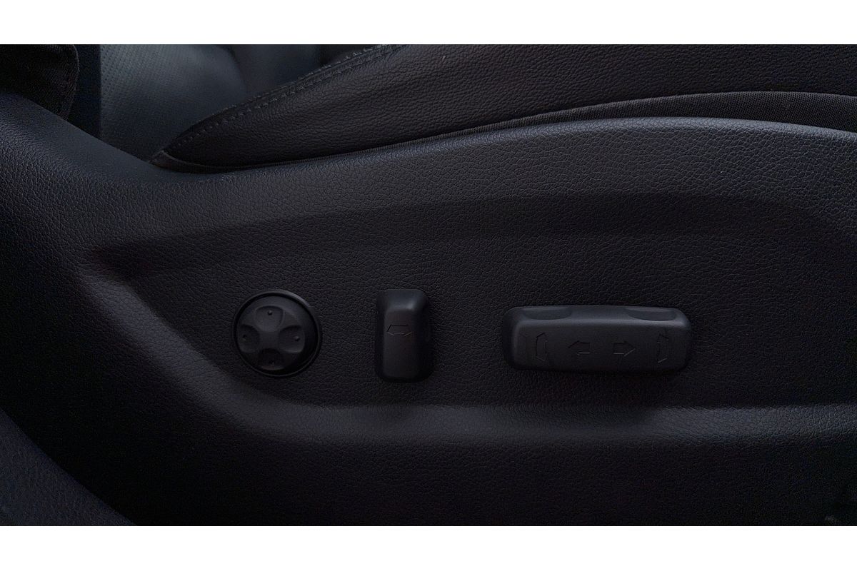 2015 Hyundai Santa Fe Highlander DM3 Series II