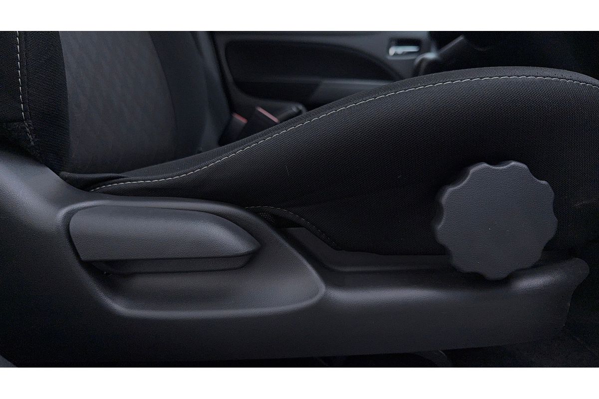 2021 Mitsubishi Mirage LS LB