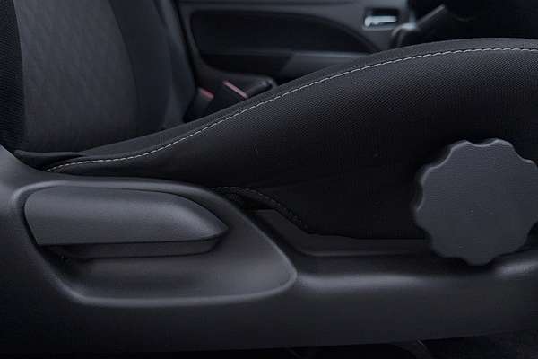 2021 Mitsubishi Mirage LS LB