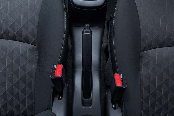 2021 Mitsubishi Mirage LS LB