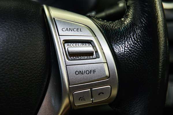 2019 Nissan Navara ST D23 Series 3 4X4