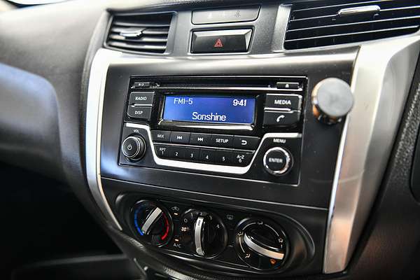 2019 Nissan Navara RX D23 Series 3 Rear Wheel Drive