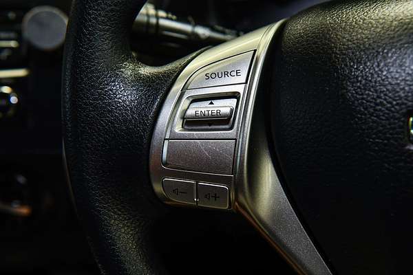 2019 Nissan Navara RX D23 Series 3 Rear Wheel Drive