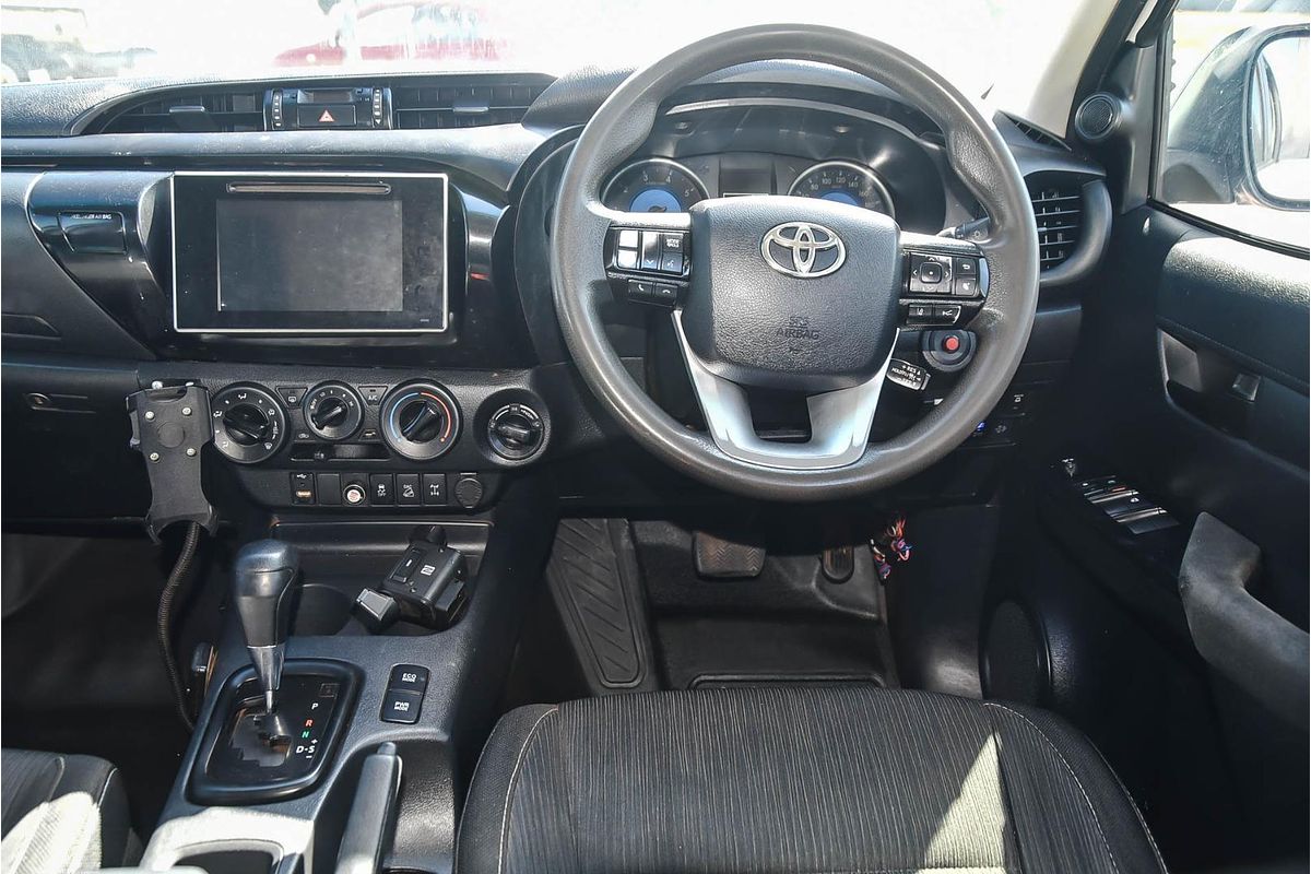 2020 Toyota Hilux SR GUN126R 4X4