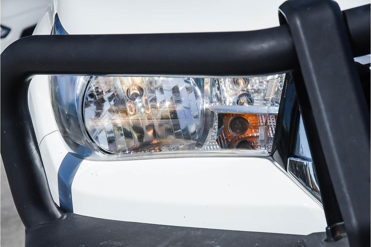 2020 Toyota Hilux SR GUN126R 4X4