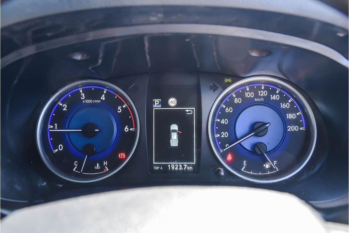 2020 Toyota Hilux SR GUN126R 4X4