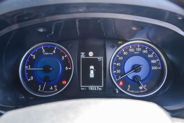 2020 Toyota Hilux SR GUN126R 4X4