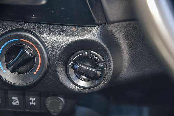 2020 Toyota Hilux SR GUN126R 4X4