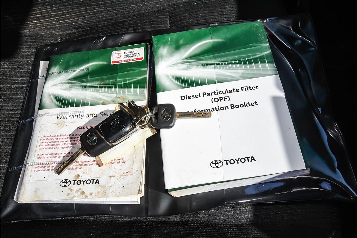 2020 Toyota Hilux SR GUN126R 4X4