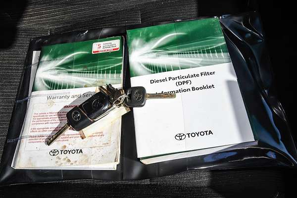 2020 Toyota Hilux SR GUN126R 4X4