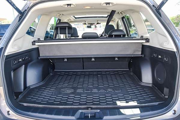 2023 Subaru Forester 2.5i Sport S5