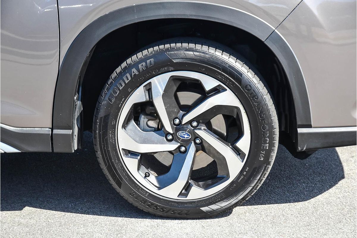 2023 Subaru Forester 2.5i Sport S5