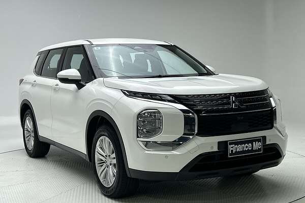 2024 Mitsubishi Outlander ES ZM