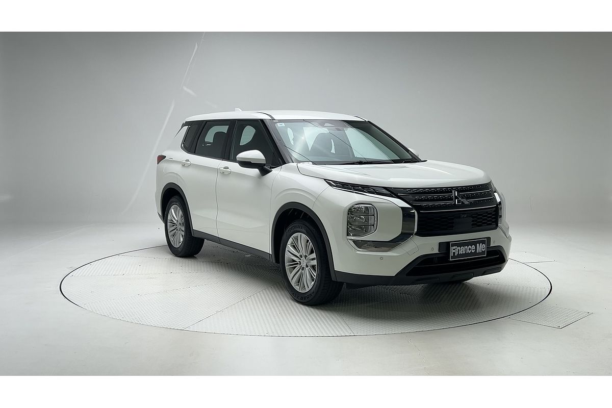 2024 Mitsubishi Outlander ES ZM