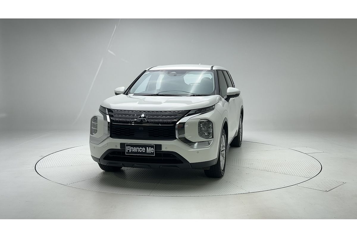 2024 Mitsubishi Outlander ES ZM