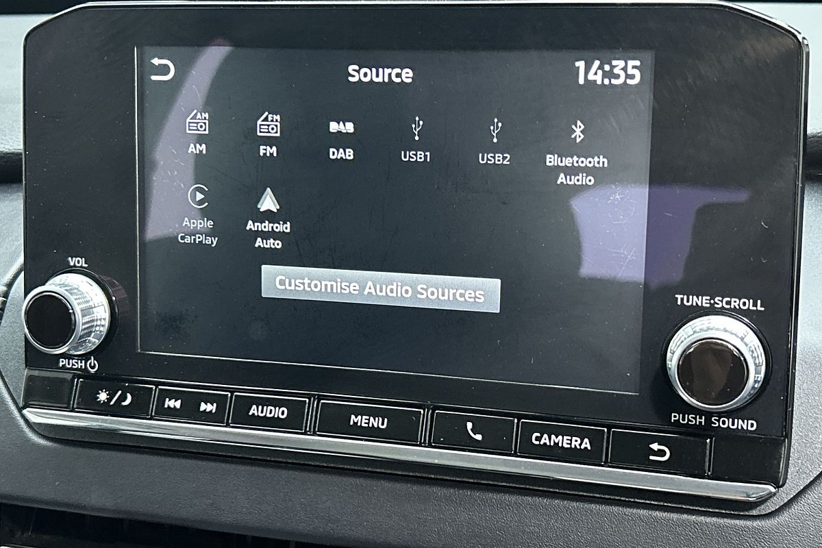 2024 Mitsubishi Outlander ES ZM