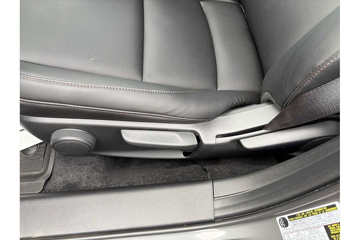 2025 Mazda 3 2.5 S Select Sport