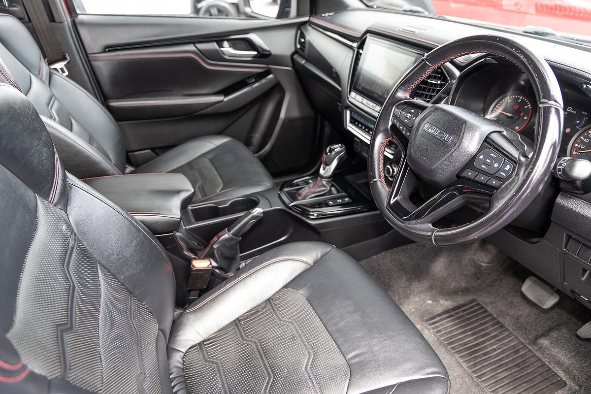2023 Isuzu D-MAX X-TERRAIN 4X4