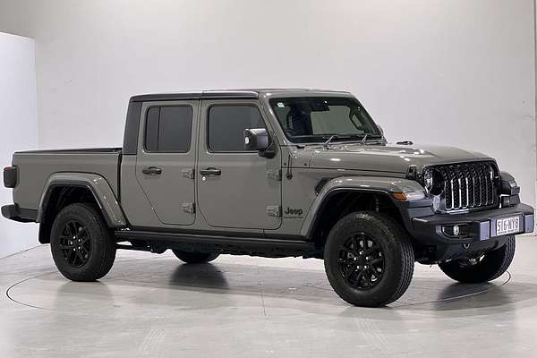 2022 Jeep Gladiator Night Eagle JT All Wheel Drive