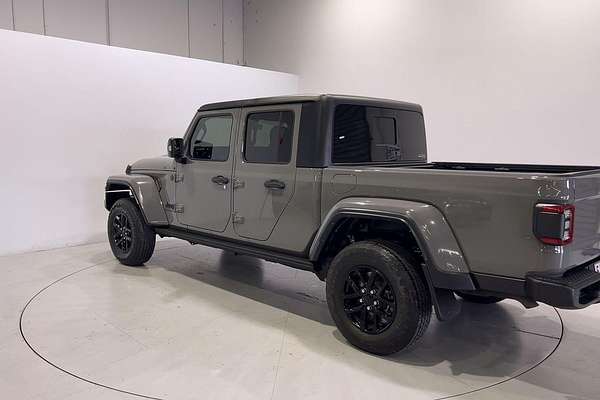 2022 Jeep Gladiator Night Eagle JT All Wheel Drive