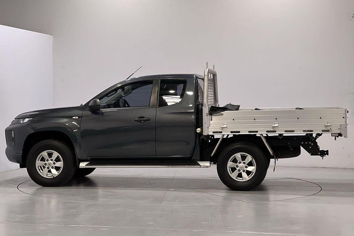 2020 Mitsubishi Triton GLX+ MR 4X4