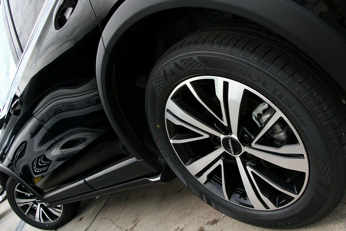 2025 GWM Haval Jolion Ultra Hybrid A02