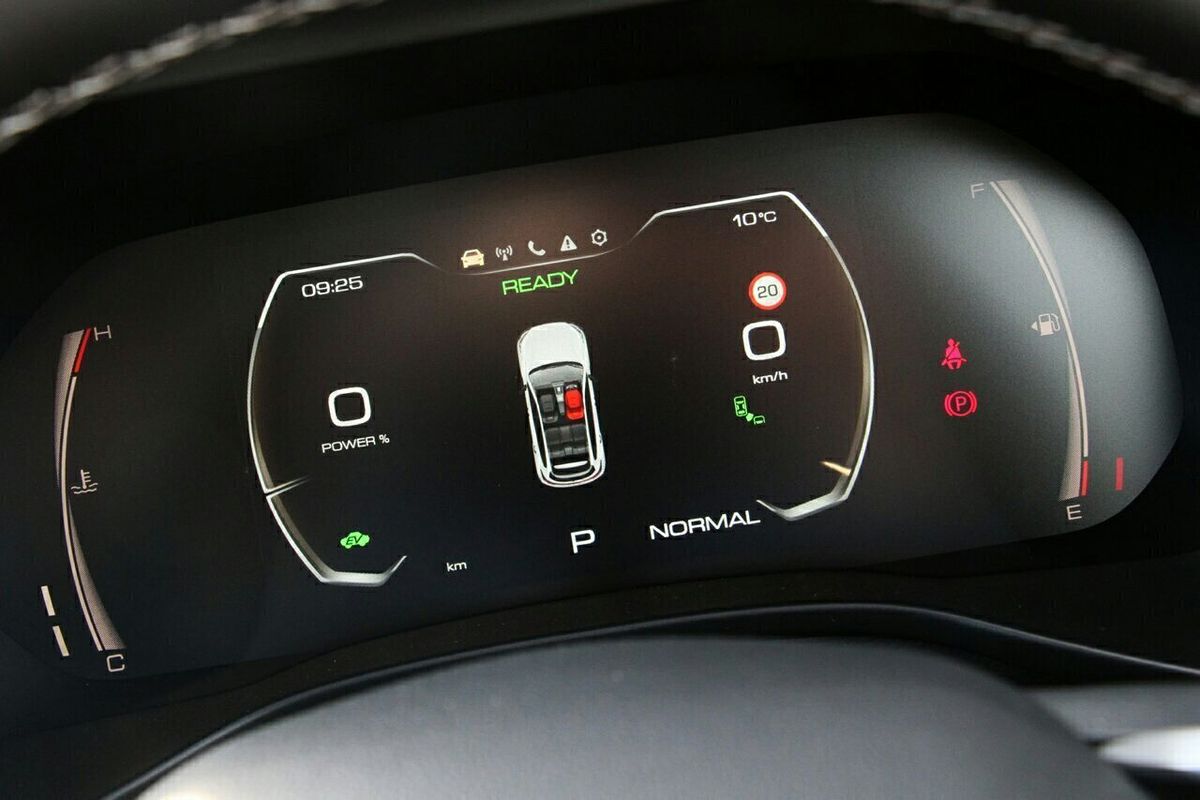 2025 GWM Haval Jolion Lux Hybrid A02