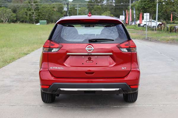 2025 Nissan X-TRAIL ST T33