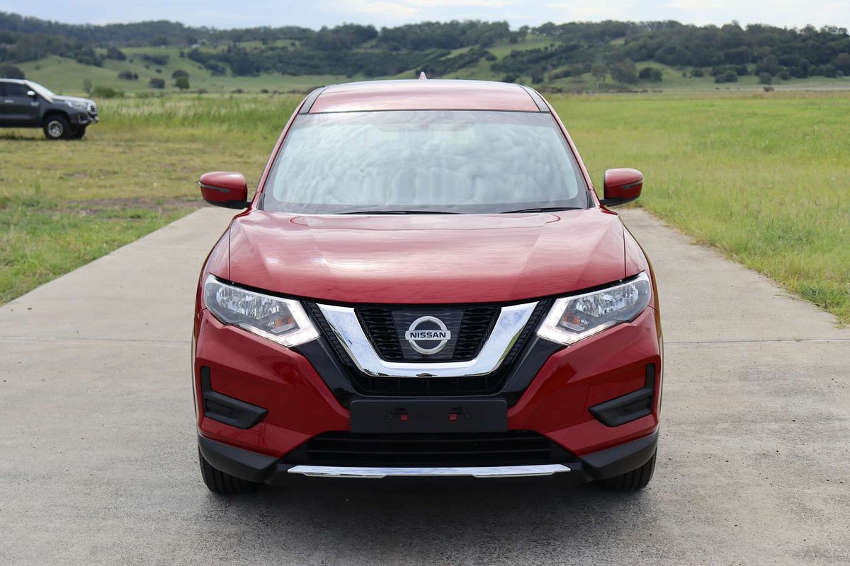 2025 Nissan X-TRAIL ST T33