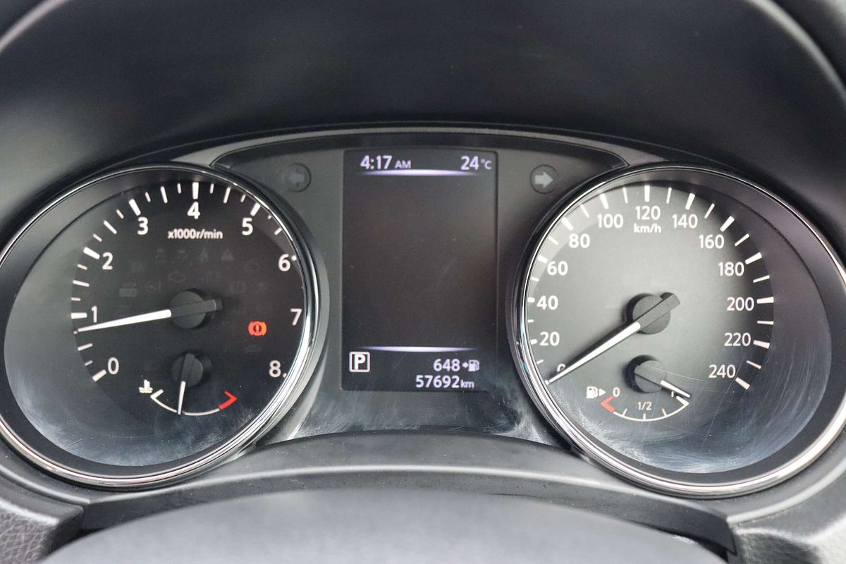 2025 Nissan X-TRAIL ST T33