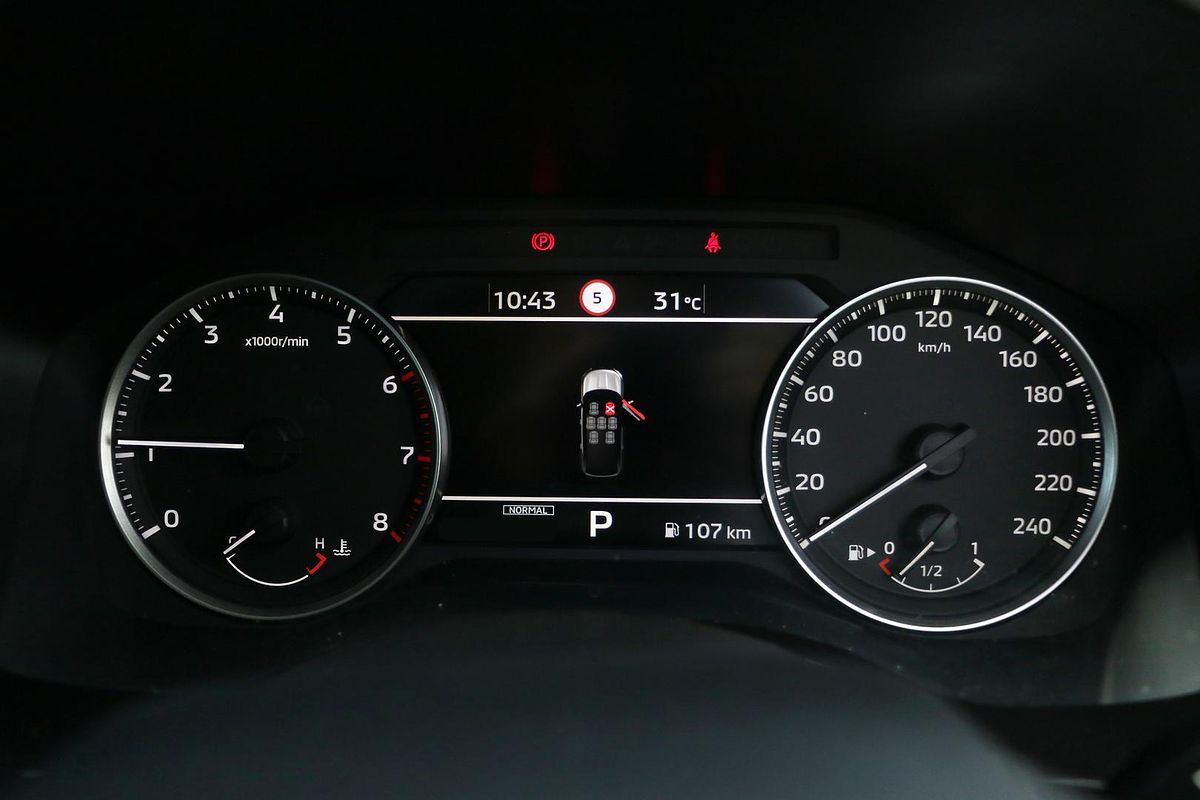 2024 Mitsubishi Outlander LS ZM