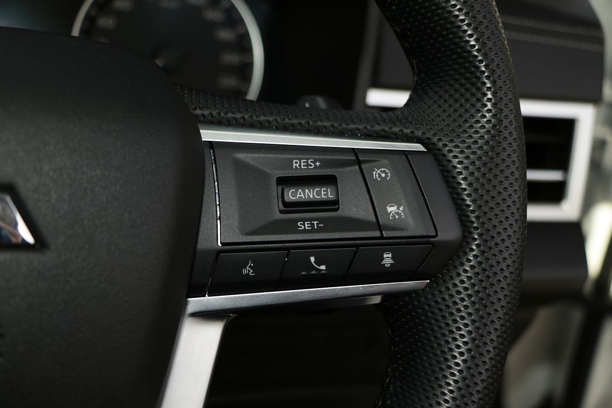 2024 Mitsubishi Outlander LS ZM