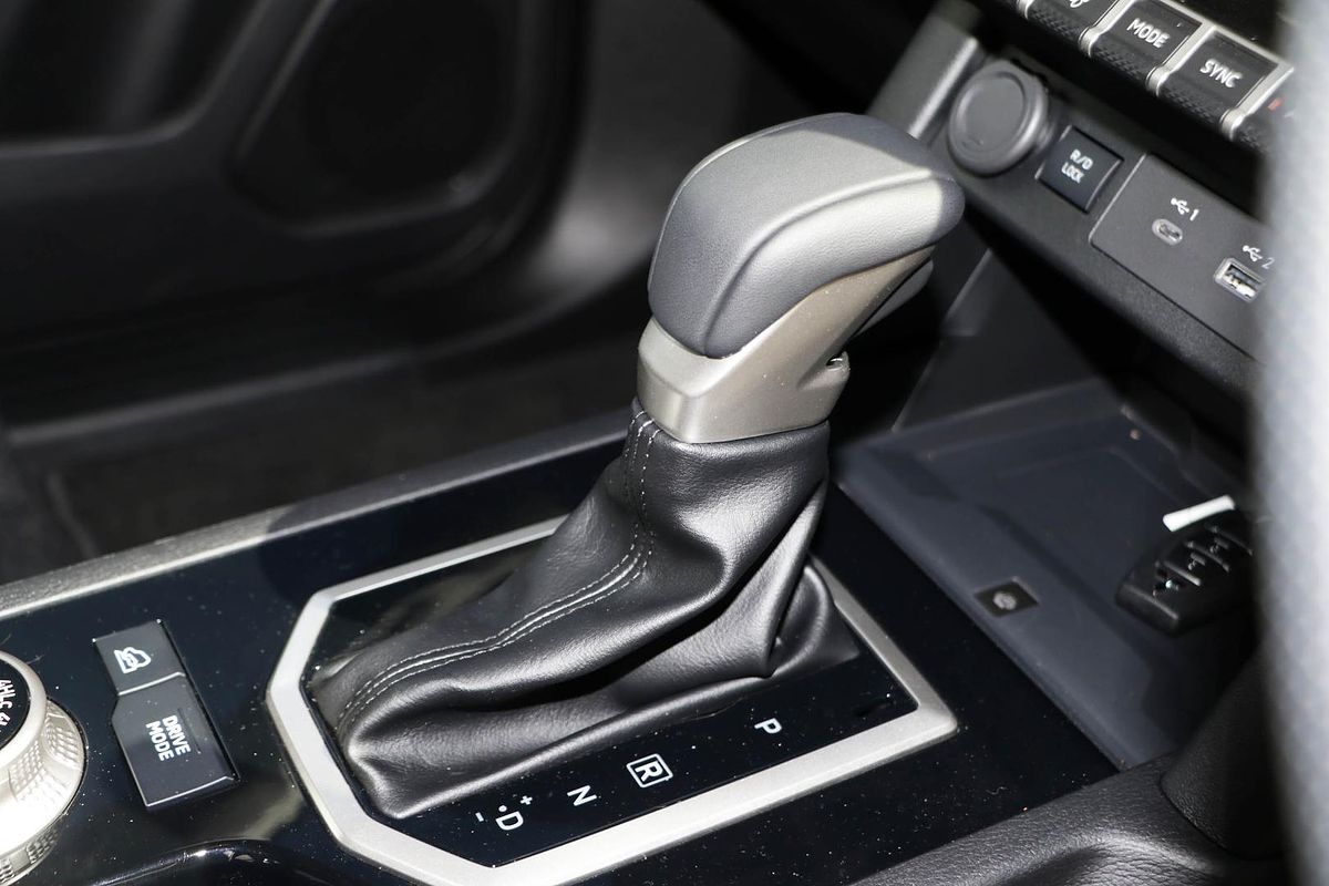 2024 Mitsubishi Triton GLS MV 4X4