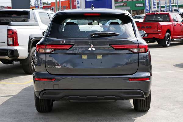 2024 Mitsubishi Outlander ES ZM