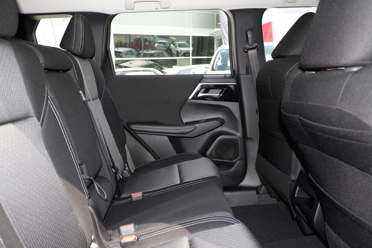 2024 Mitsubishi Outlander ES ZM