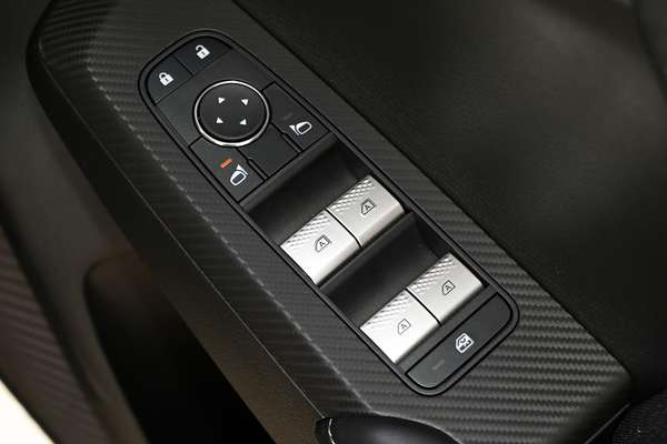 2024 Mitsubishi Outlander ES ZM