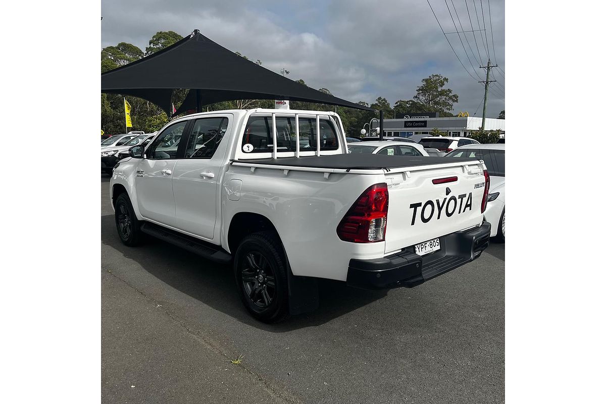 2025 Toyota Hilux SR 48V GUN126R 4X4