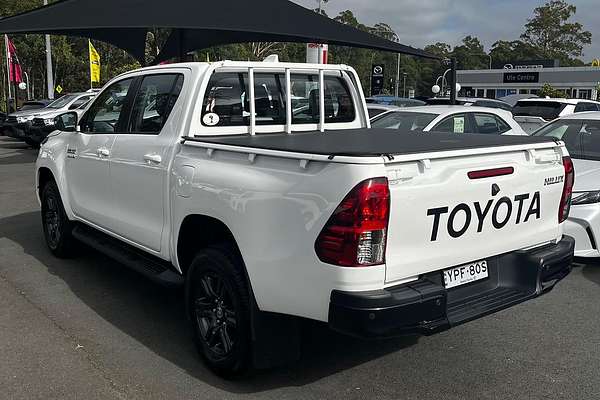 2025 Toyota Hilux SR 48V GUN126R 4X4