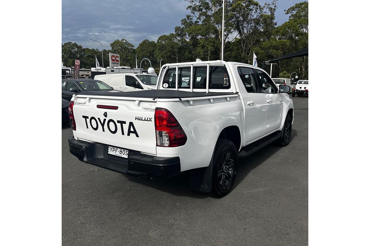 2025 Toyota Hilux SR 48V GUN126R 4X4