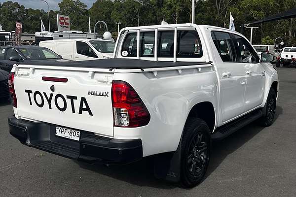 2025 Toyota Hilux SR 48V GUN126R 4X4