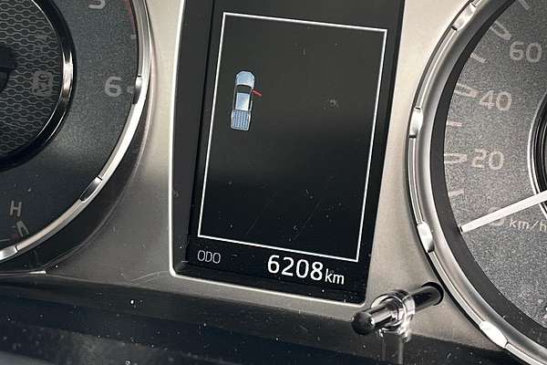 2025 Toyota Hilux SR 48V GUN126R 4X4