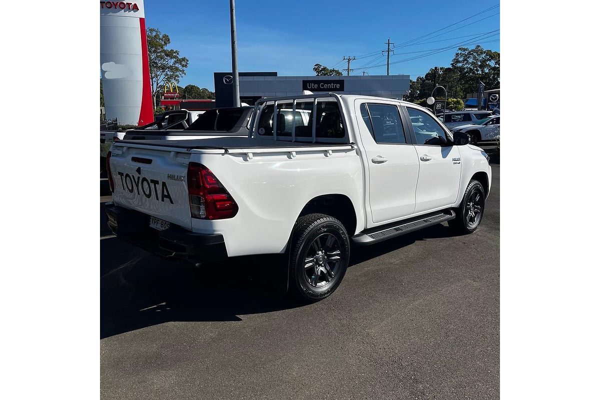 2025 Toyota Hilux SR 48V GUN126R 4X4