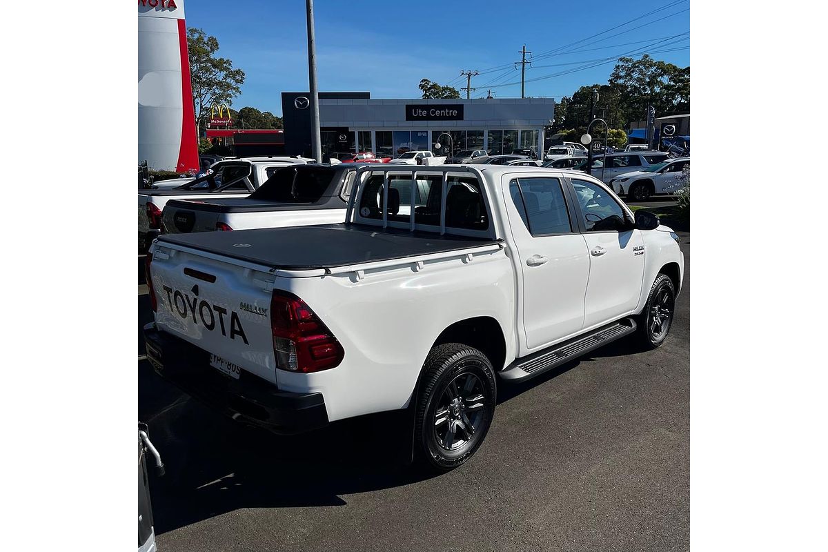 2025 Toyota Hilux SR 48V GUN126R 4X4