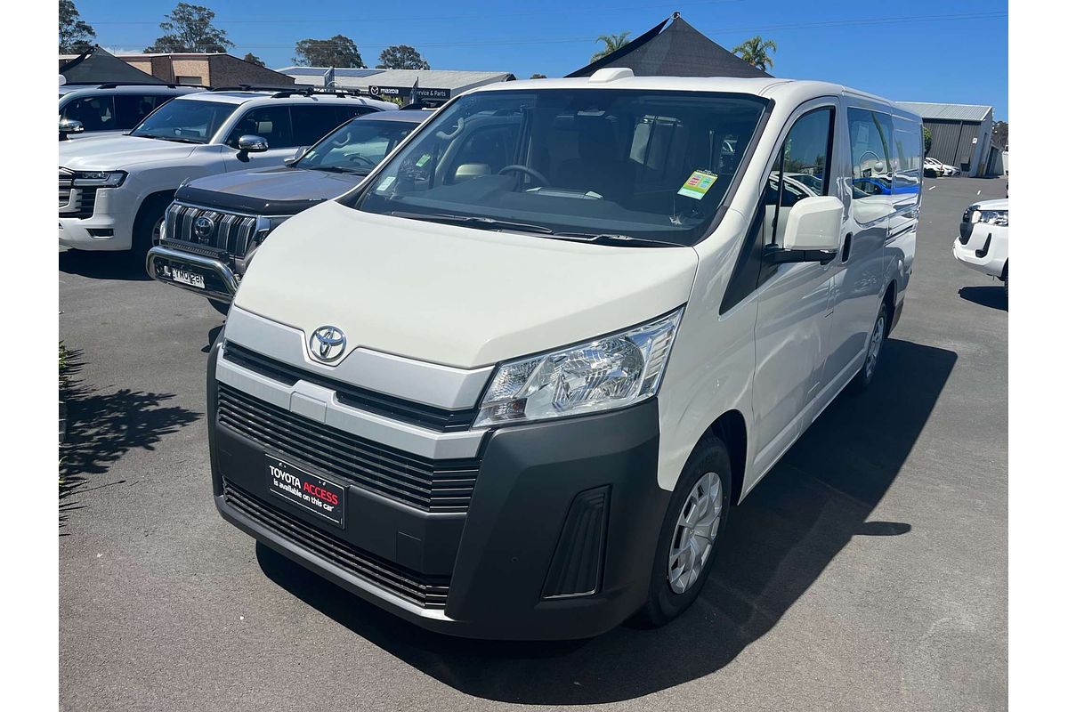 2025 Toyota Hiace GDH300R