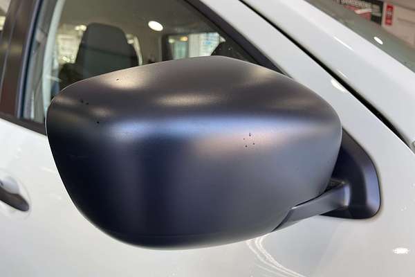 2025 Nissan Navara SL D23 Rear Wheel Drive